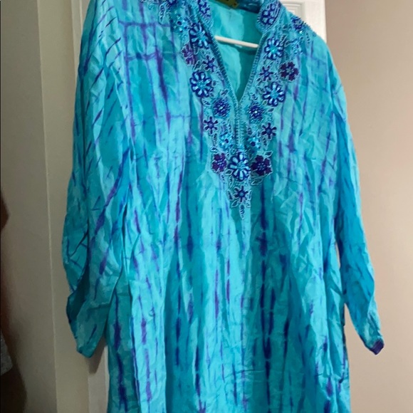 Coverup - Picture 3 of 4